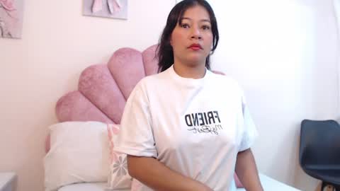 mila online show from 06/17/26, 11:12