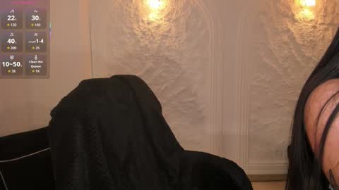 Mila online show from 11/14/25, 02:21