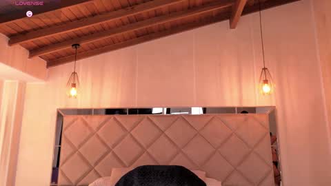 Snapshot of milacoleman chatting on 05/15/26, 03:46 Mila online show from 05/15/26, 03:46
