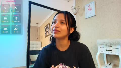 Snapshot of miladiosa chatting on 12/05/25, 12:25 miladiosa online show from 12/05/25, 12:25