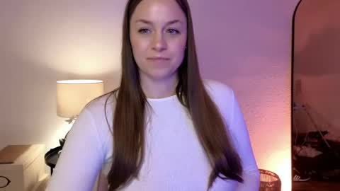 Mila Fleur online show from 03/10/25, 03:20