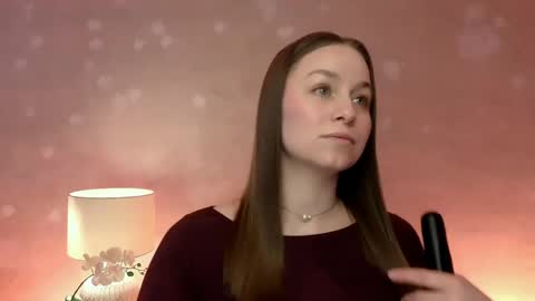Snapshot of milafleur chatting on 04/22/26, 02:18 Mila Fleur online show from 04/22/26, 02:18