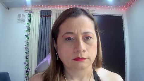 Snapshot of milagros_latin chatting on 11/13/25, 10:30 milagros_latin online show from 11/13/25, 10:30