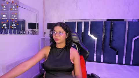 Milenna online show from 10/14/25, 03:51