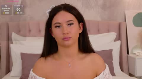milaleoneli online show from 06/21/26, 03:25