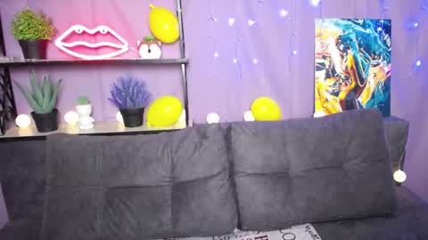 Snapshot of milaloona chatting on 01/22/25, 09:57 Milaloona online show from 01/22/25, 09:57