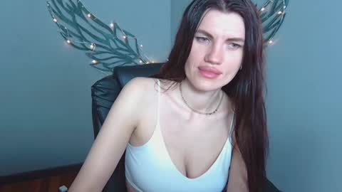Milaloona online show from 05/29/26, 07:06