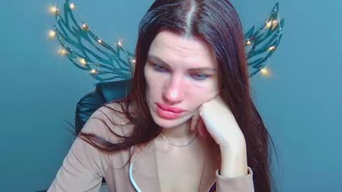 Milaloona online show from 05/31/26, 06:42