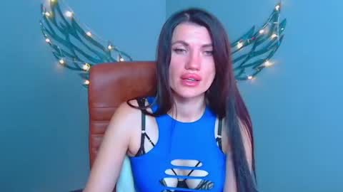 Snapshot of milaloona chatting on 07/25/26, 06:11 Milaloona online show from 07/25/26, 06:11