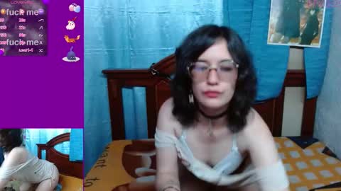 Snapshot of milalunala chatting on 02/08/25, 01:43 Mila-Lunala online show from 02/08/25, 01:43