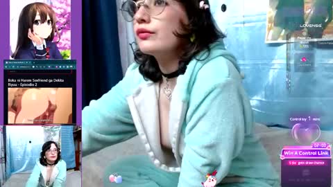 Snapshot of milalunala chatting on 03/11/25, 10:31 Mila-Lunala online show from 03/11/25, 10:31