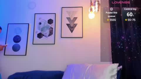 Snapshot of milan_roux chatting on 12/03/24, 02:58 Milane online show from 12/03/24, 02:58