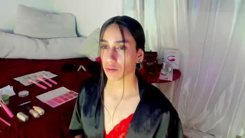 Snapshot of milan_roux chatting on 02/15/26, 03:36 Milane online show from 02/15/26, 03:36