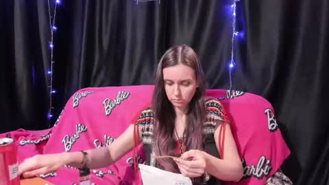 MilAna online show from 09/08/25, 07:46