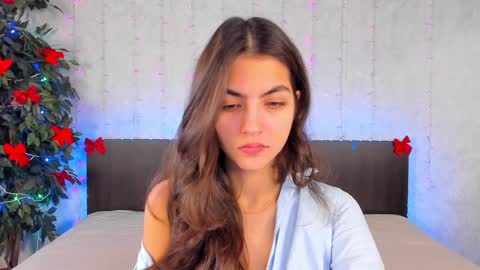 Milana online show from 01/06/25, 08:03