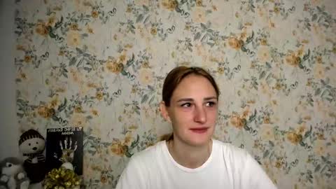Milana online show from 09/10/25, 05:40