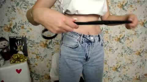 Milana online show from 09/16/25, 05:52