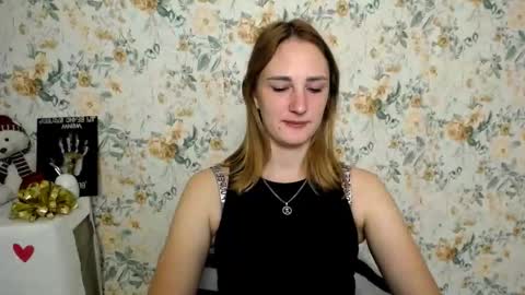 Milana online show from 10/03/25, 05:59