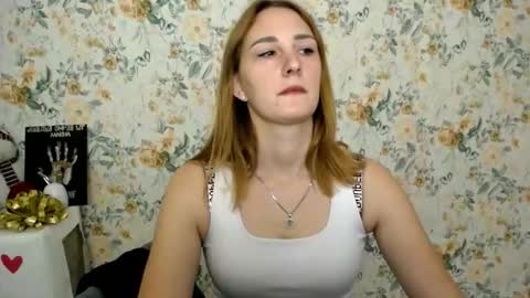 Milana online show from 10/09/25, 06:55