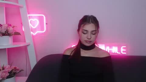 Snapshot of milanaangelas chatting on 01/31/25, 05:51 milanaangelas online show from 01/31/25, 05:51