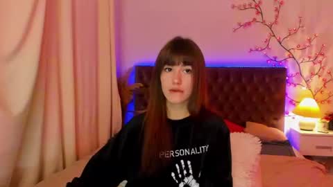 Milana online show from 07/10/26, 05:45