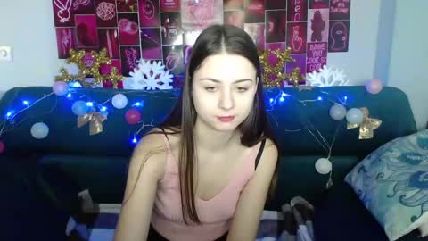 milanaroz online show from 01/04/25, 05:48