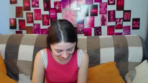 milanaroz online show from 02/20/25, 09:33