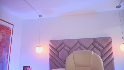 Milan Corleone online show from 05/05/26, 11:18