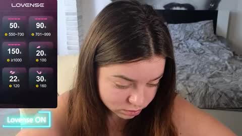 Snapshot of milania_hot_foxy chatting on 02/19/26, 01:07 Mila online show from 02/19/26, 01:07