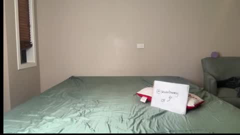 Milani Heights online show from 12/20/25, 10:44