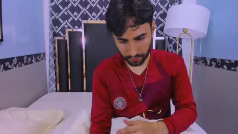 milanzaire online show from 10/24/25, 12:30