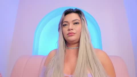 Sexy Mila  online show from 04/25/26, 01:41
