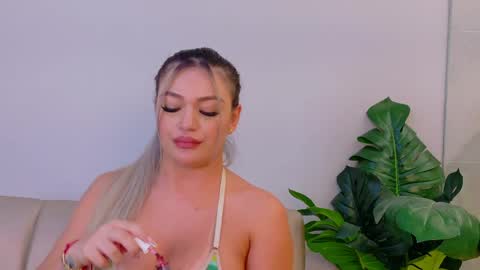 Sexy Mila  online show from 05/11/26, 04:04