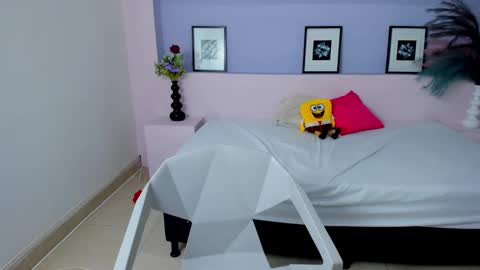 Mila Rose online show from 12/06/24, 03:22