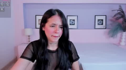 Mila Rose online show from 01/28/25, 12:00