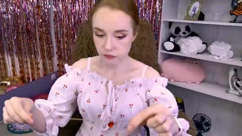 Mila online show from 06/04/26, 05:35