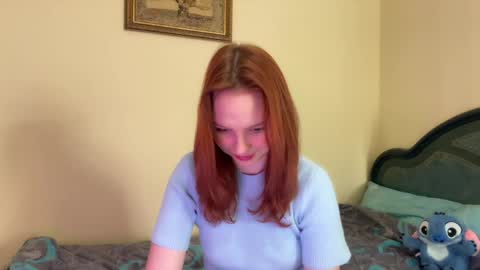 Snapshot of milav_ chatting on 04/18/26, 10:52 Lana online show from 04/18/26, 10:52