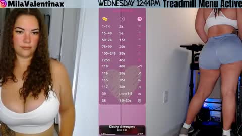 Mila Valentina online show from 04/29/26, 04:44