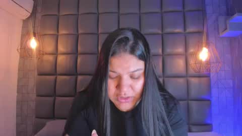 Milena  online show from 09/18/25, 01:51