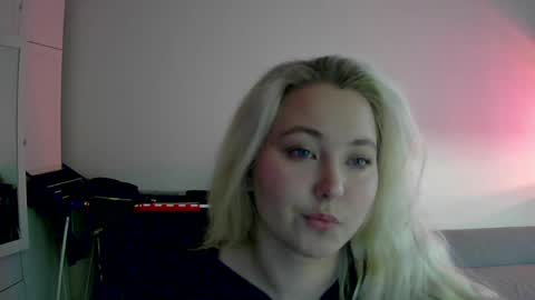 Milena new nonude shy blonde natural online show from 05/02/26, 06:02