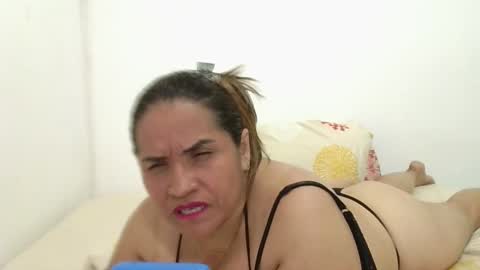 MILENA online show from 11/07/25, 04:23