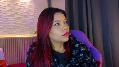 milena_lawson online show from 11/16/25, 10:32