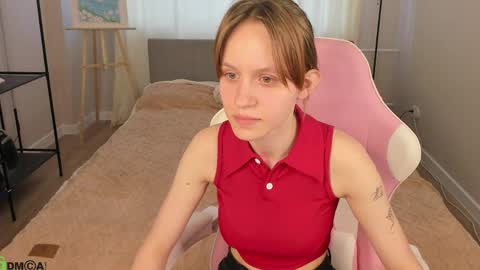 Milena online show from 04/26/26, 01:25