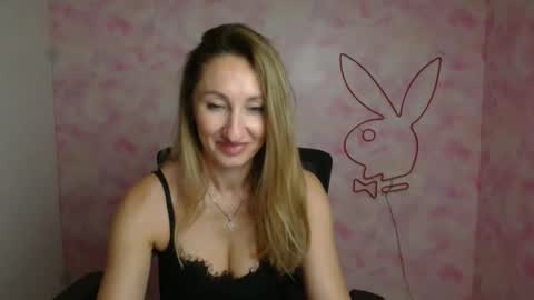 Milena online show from 05/08/26, 06:52