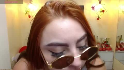Snapshot of miley_clarck chatting on 04/27/26, 01:53 Miley online show from 04/27/26, 01:53