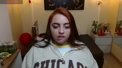 Snapshot of miley_clarck chatting on 04/29/26, 01:26 Miley online show from 04/29/26, 01:26
