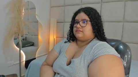 Miley online show from 11/15/25, 10:04