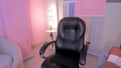 Snapshot of mileycruz_ chatting on 03/07/26, 07:33 Miley Cruz IG miley model23 online show from 03/07/26, 07:33