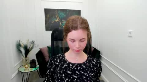 mileygloss online show from 06/06/26, 11:26