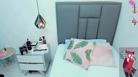 MILEY online show from 02/25/25, 07:36